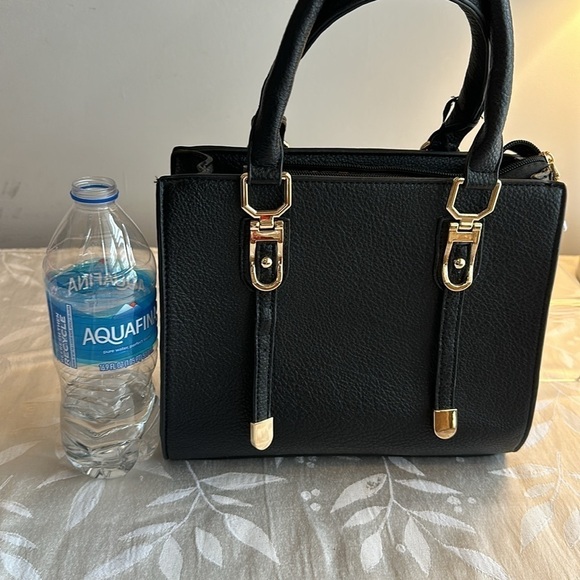 Adaptable black handbag. Perfect size with crossbody strap. New w/ tags - Picture 8 of 11